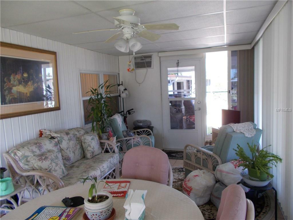 Property Photo:  5506 Colleen Drive  FL 34207 