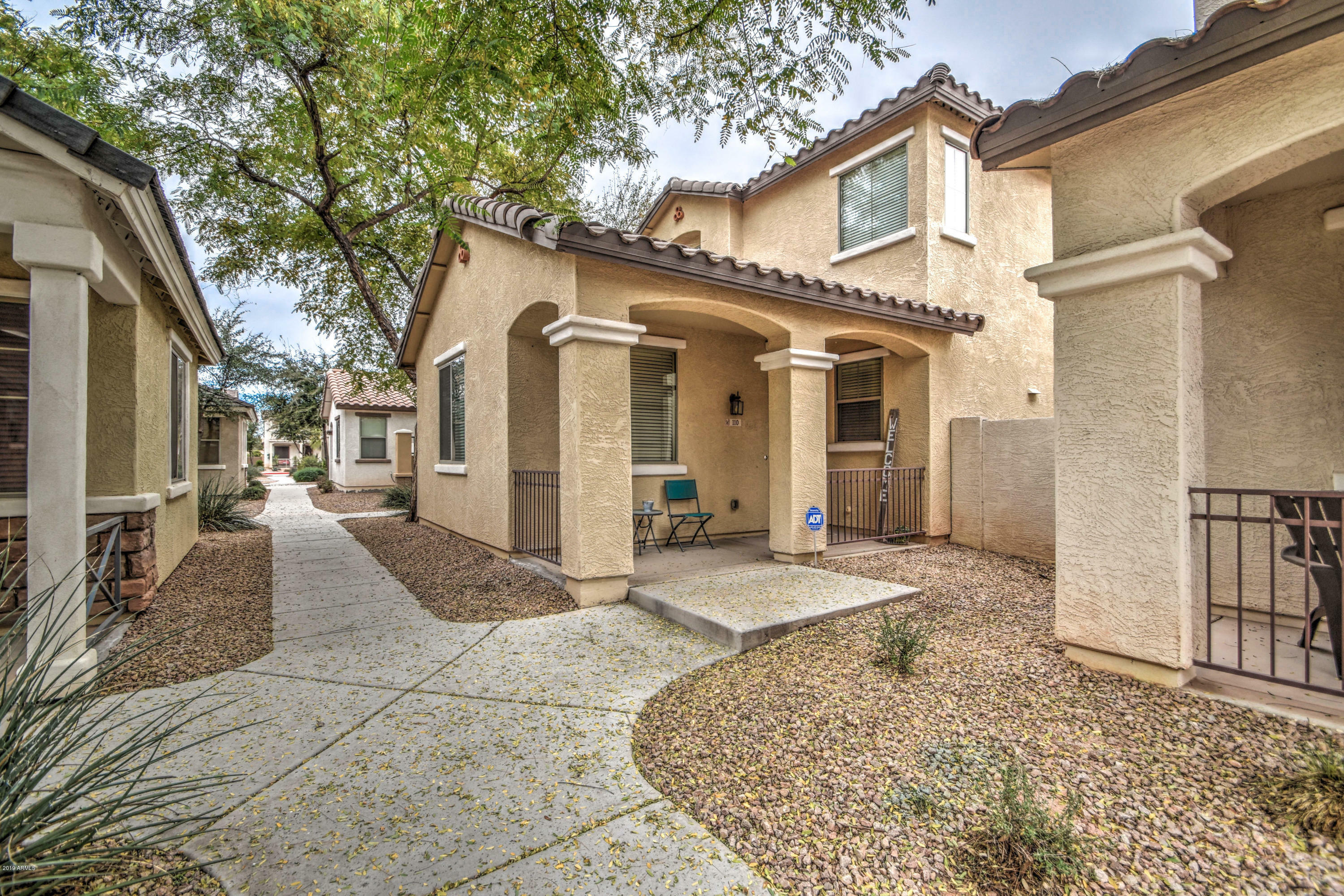 Property Photo: 110 E Palomino Drive AZ 85296