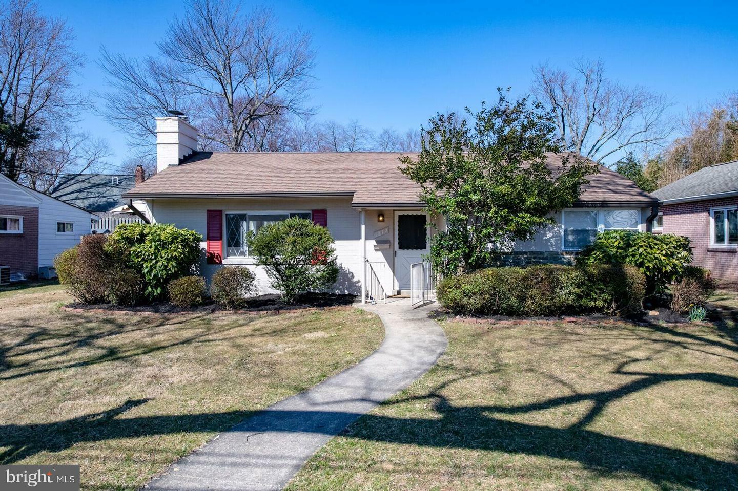 Property Photo:  1819 Sanford Road  MD 20902 