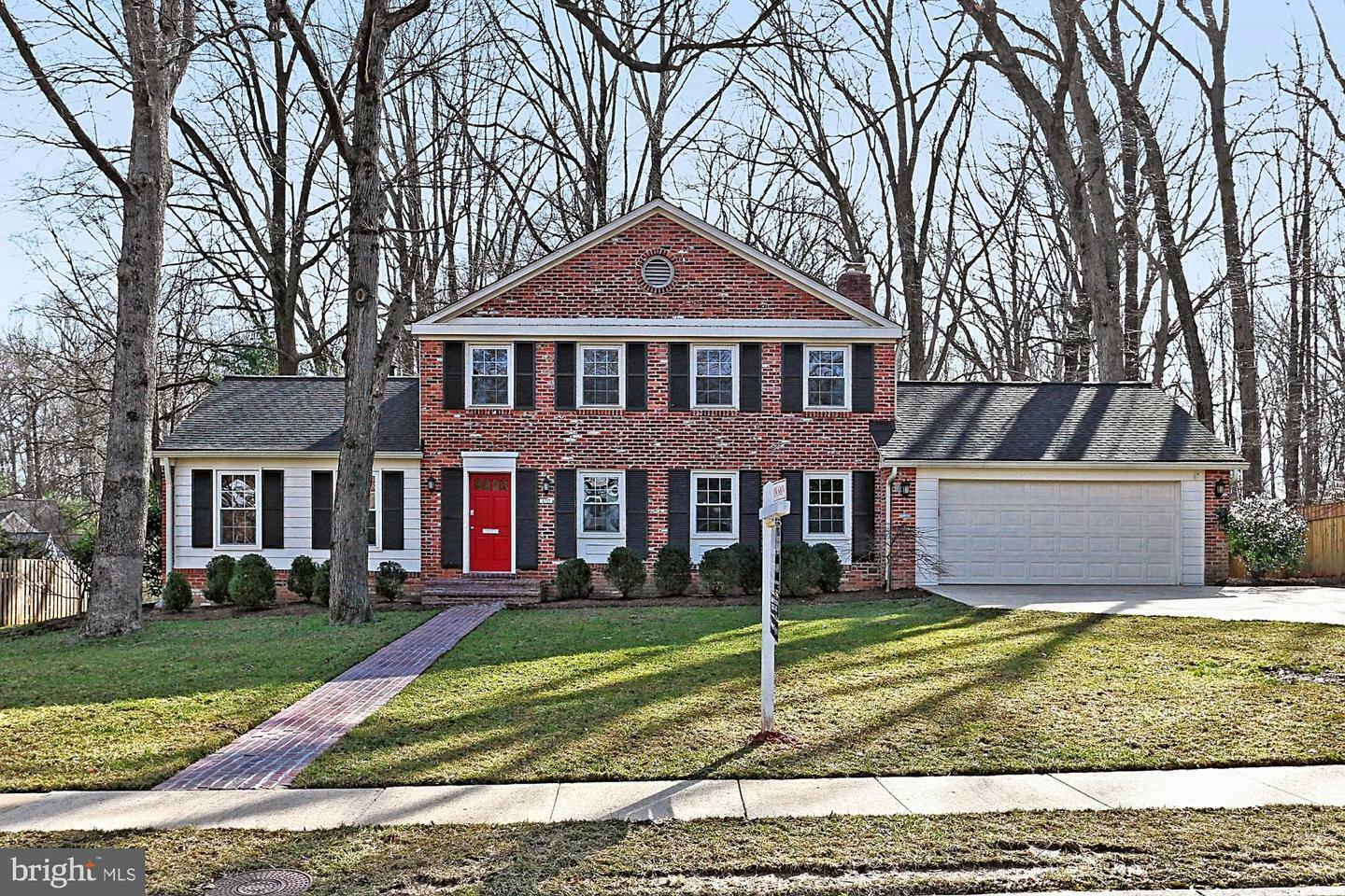 Property Photo:  4717 Trotting Lane  VA 22003 