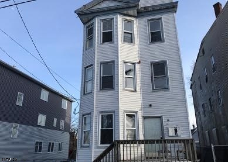 Property Photo: 96 N 6th St NJ 07522