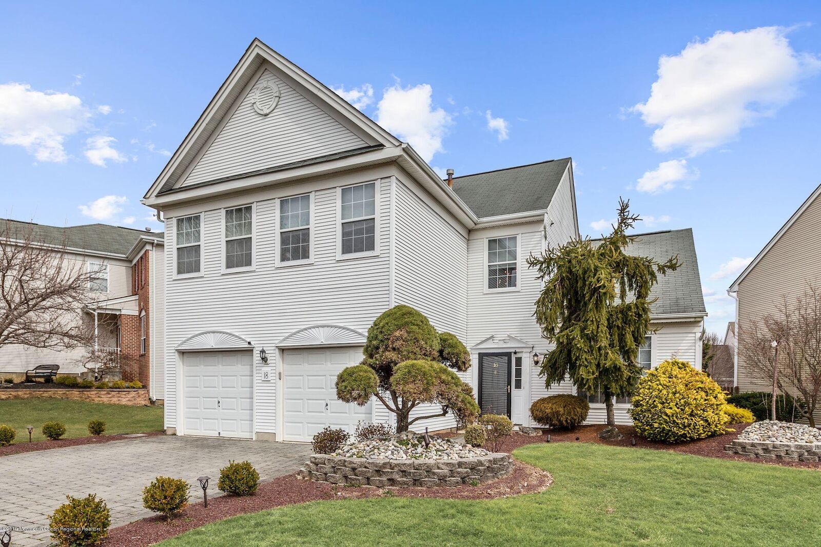 Property Photo:  18 Pinehurst Drive  NJ 07726 