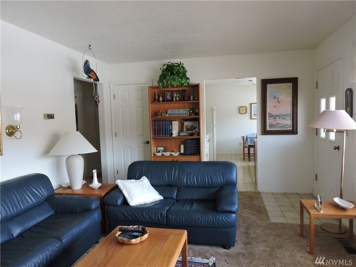 Property Photo: 461 Hunter Ave SW WA 98848
