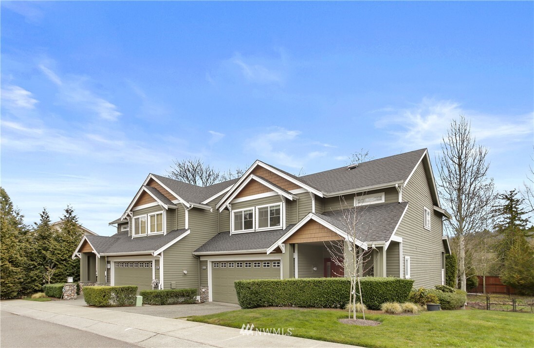 Property Photo: 13116 SE 26th Street WA 98005