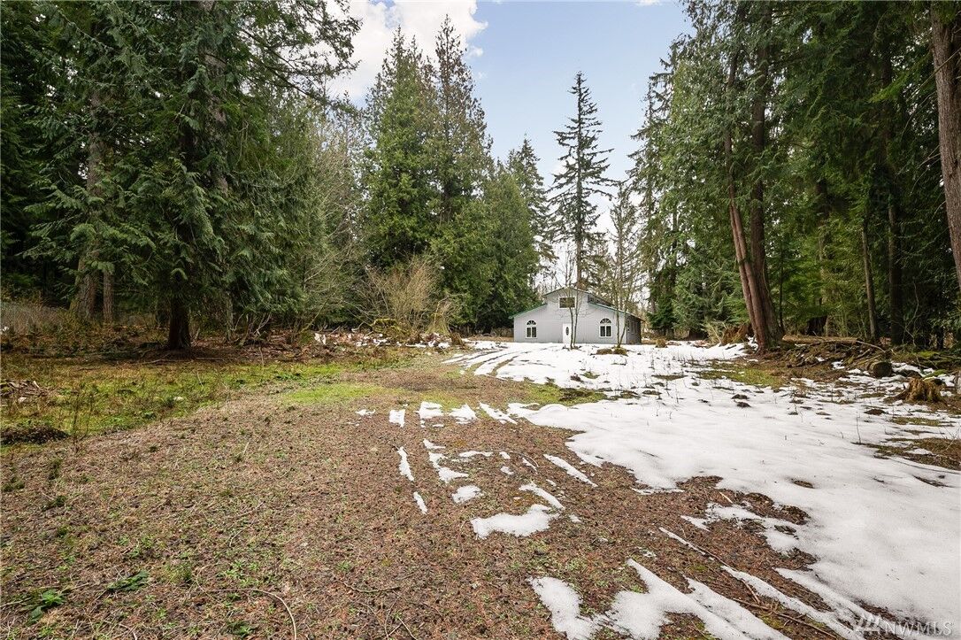 Property Photo: 8504 250th Ave NE WA 98053