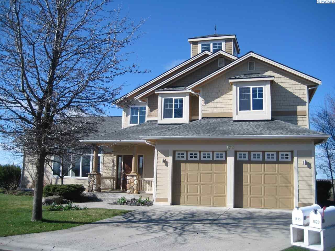 Property Photo: 1825 NW Nicole Ct WA 99163