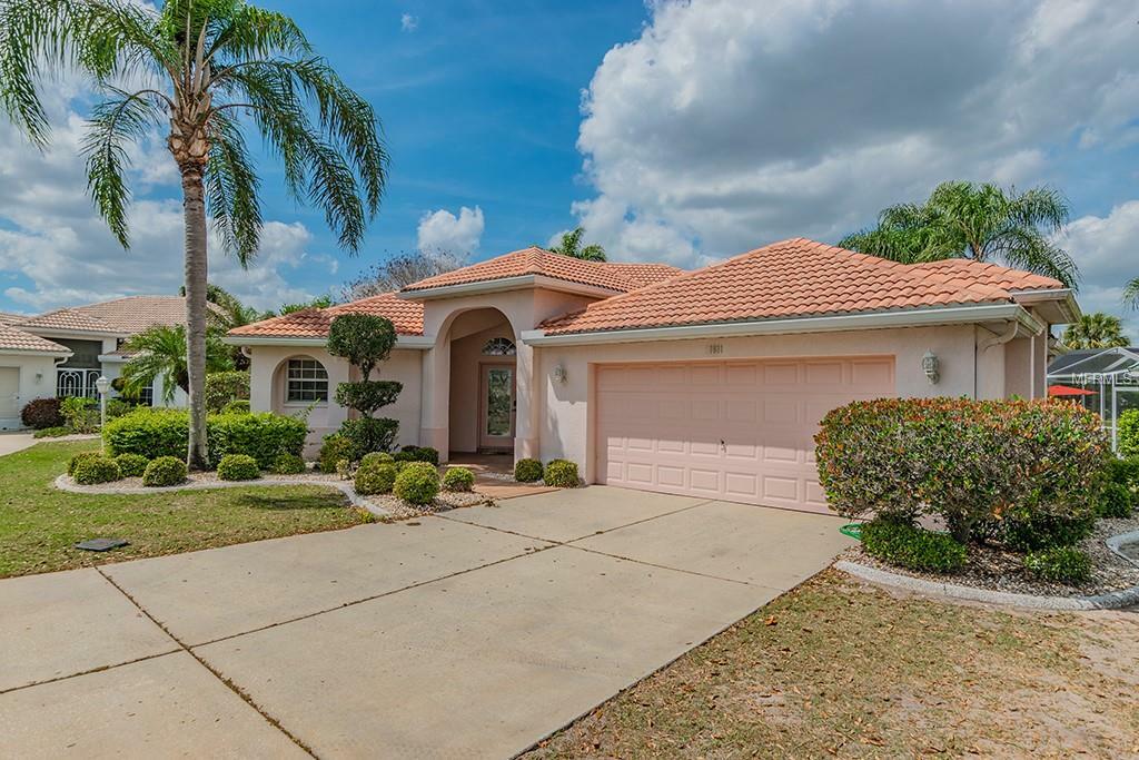 Property Photo:  1811 S Pebble Beach Boulevard  FL 33573 