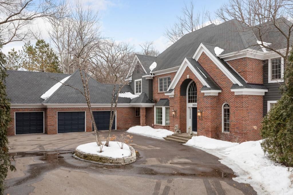 Property Photo:  3557 Fairway Court  MN 55305 