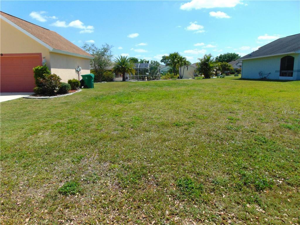 Property Photo:  585 Rose Apple Circle  FL 33954 