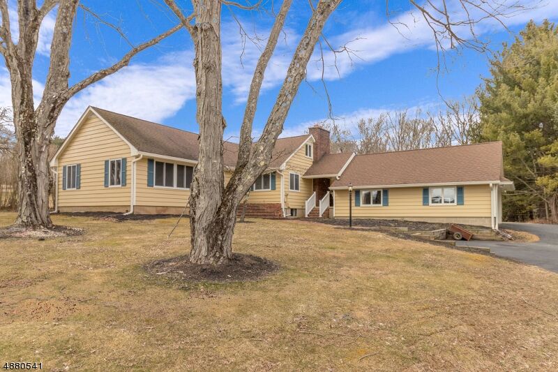 Property Photo: 102 E Fairmount Rd NJ 07830