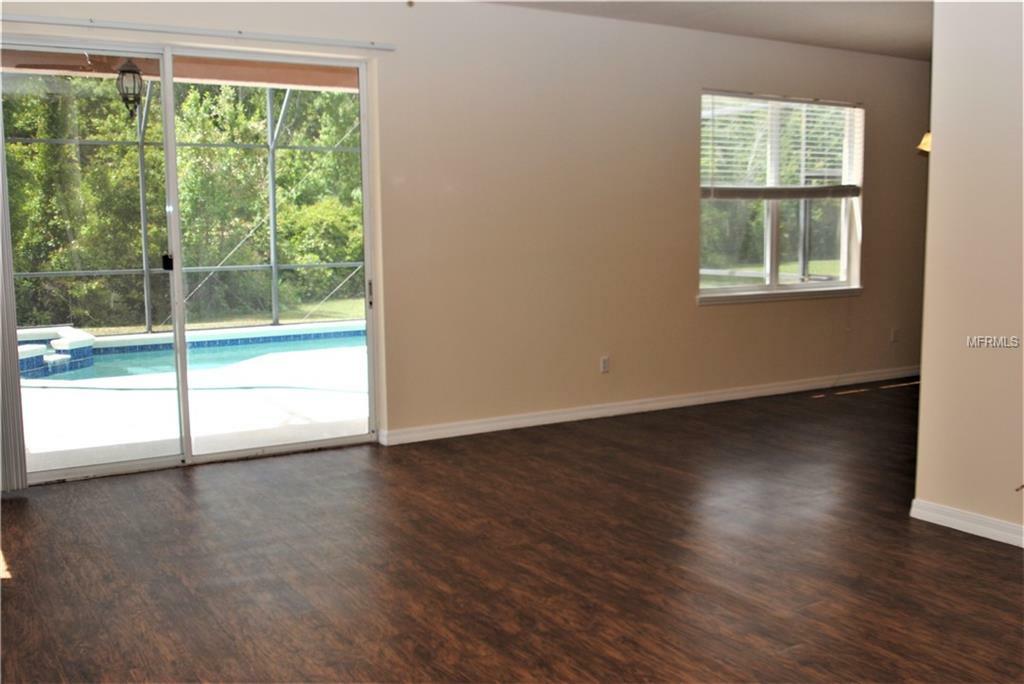 Property Photo:  117 Ridgemont Court  FL 33896 