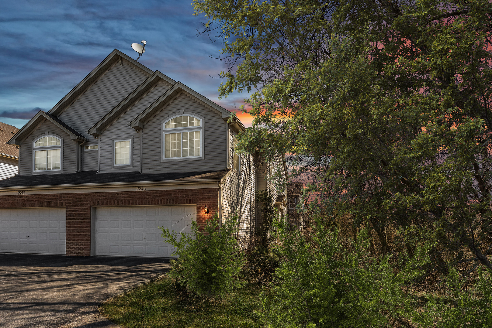 Property Photo: 2243 Stoughton Drive IL 60502