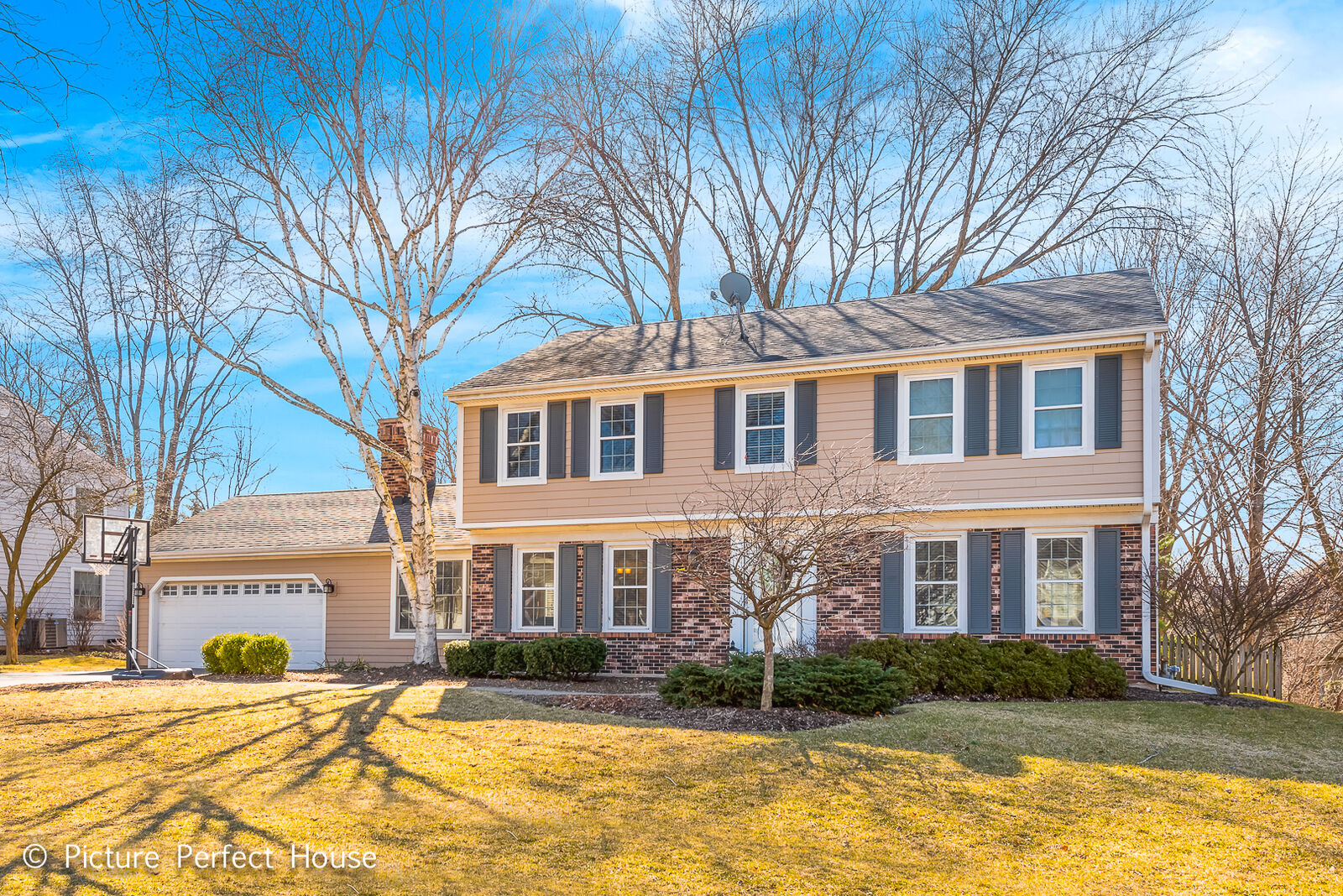 Property Photo:  6S150 Cohasset Road  IL 60540 