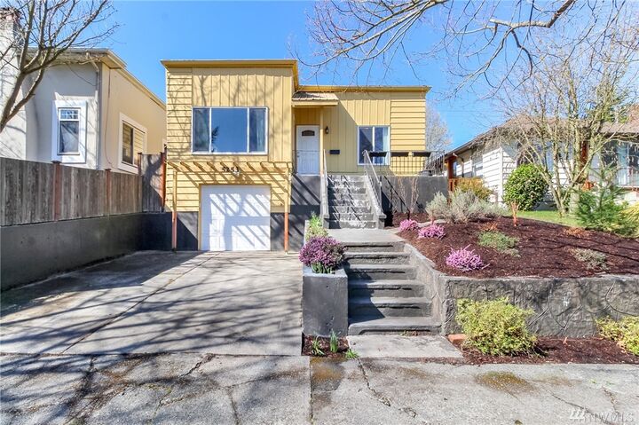 Property Photo:  5253 35th Ave SW  WA 98126 
