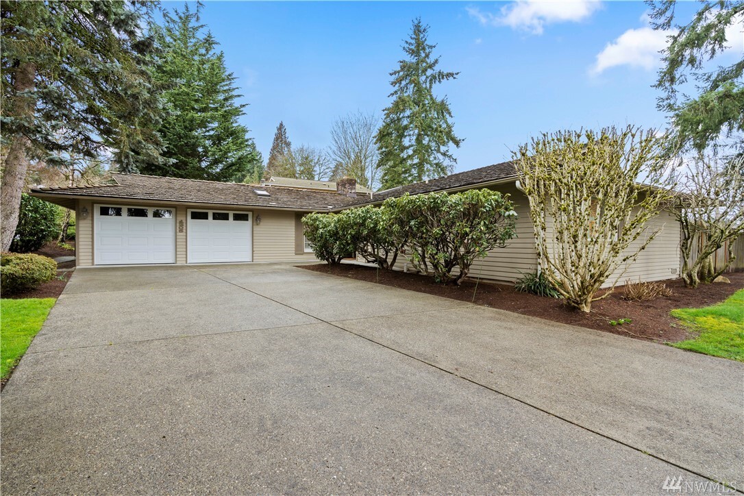 Property Photo: 1205 179th Place NE WA 98008