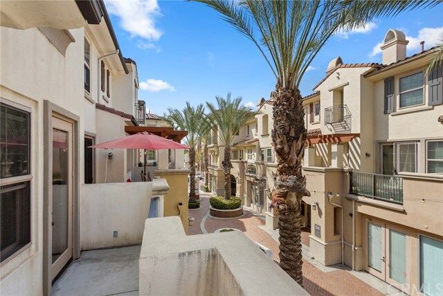 Property Photo:  305 Market Court  CA 92832 