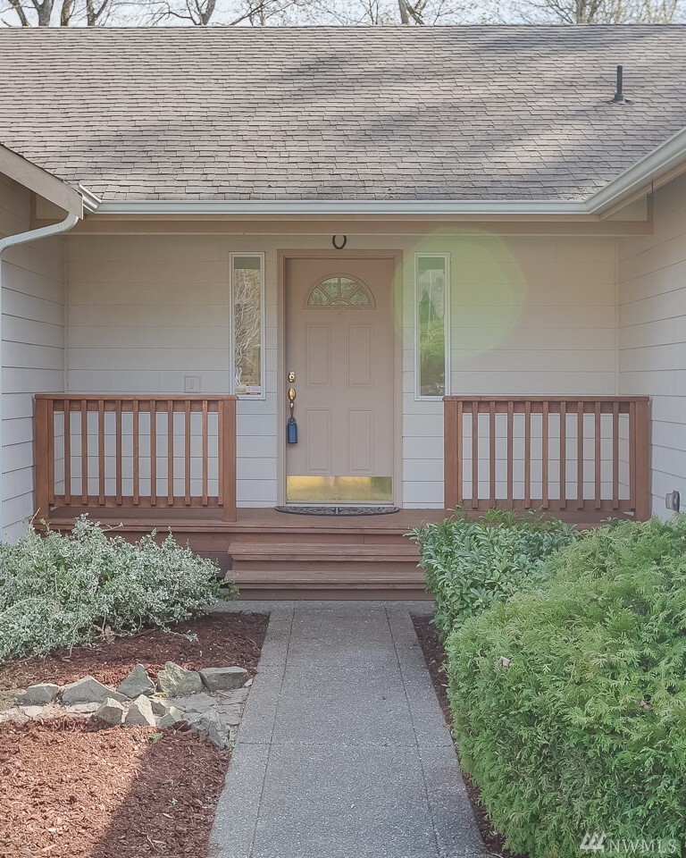 Property Photo: 49 W Dry Lake Rd WA 98282