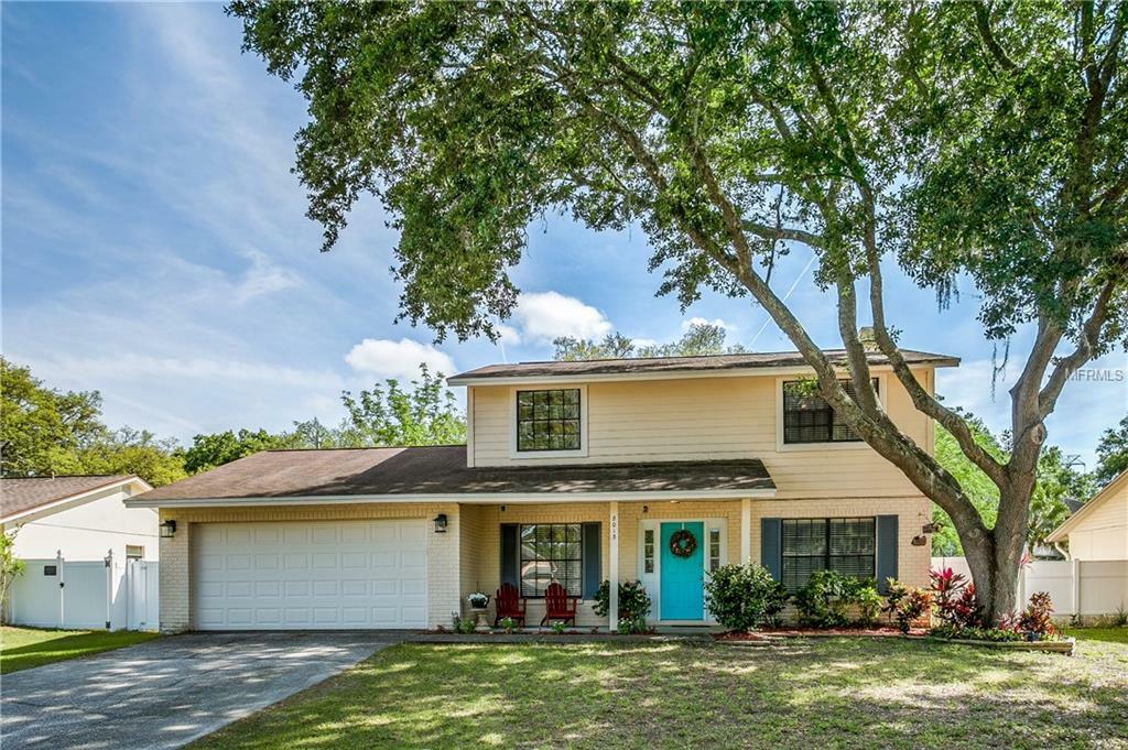 Property Photo:  8013 Capwood Avenue  FL 33637 