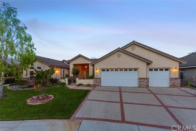 Property Photo:  851 Jacana Court  CA 93420 