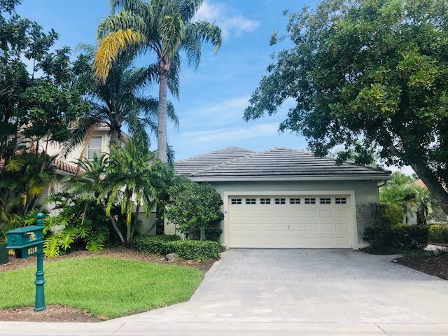 Property Photo:  8218 Bob O Link Drive  FL 33412 