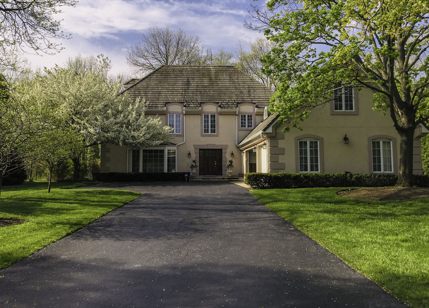 Property Photo: 1377 Wild Rose Lane IL 60045