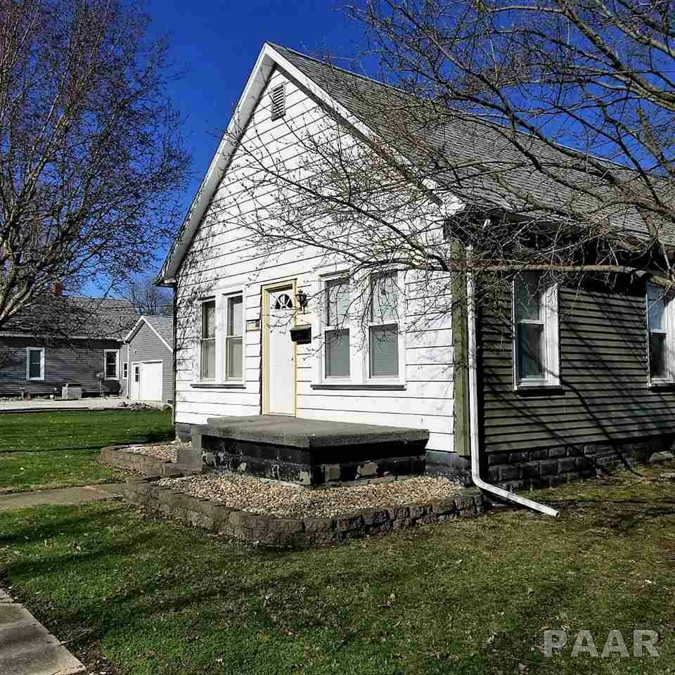 Property Photo:  905 N 5th  IL 61520 