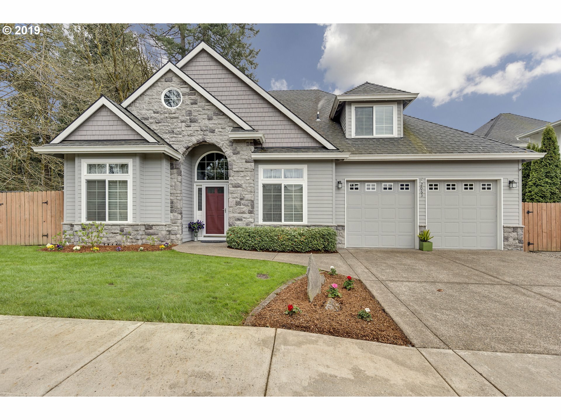 2063 NE 19th Ave  Canby OR 97013 photo