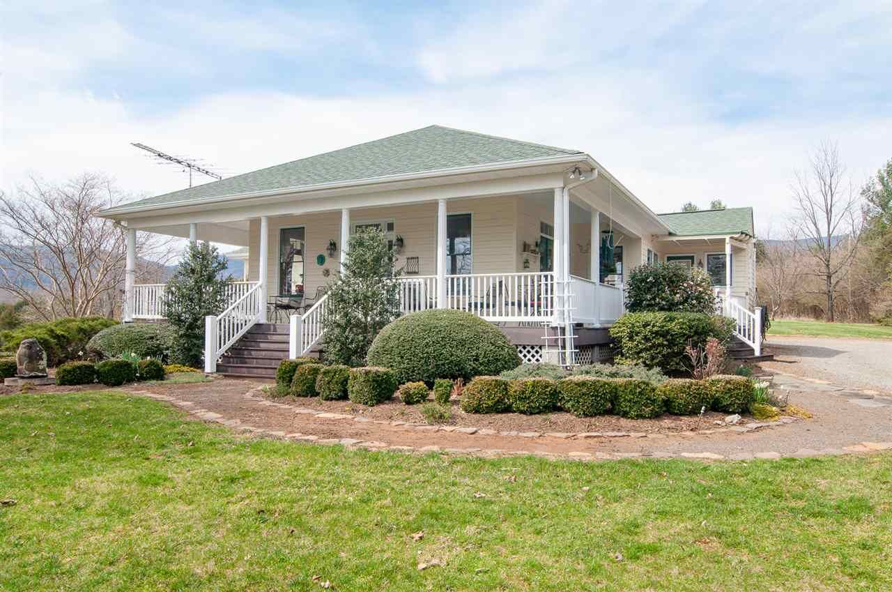 Property Photo: 18 Haneytown Rd VA 22973