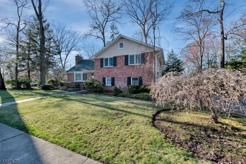 Property Photo: 45 Glenwood Rd NJ 07450