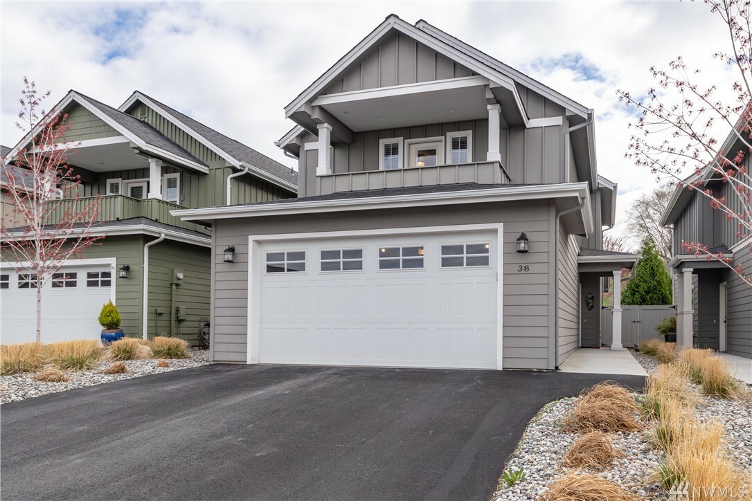 Property Photo: 2452 NW Columbia Ave 38 WA 98802