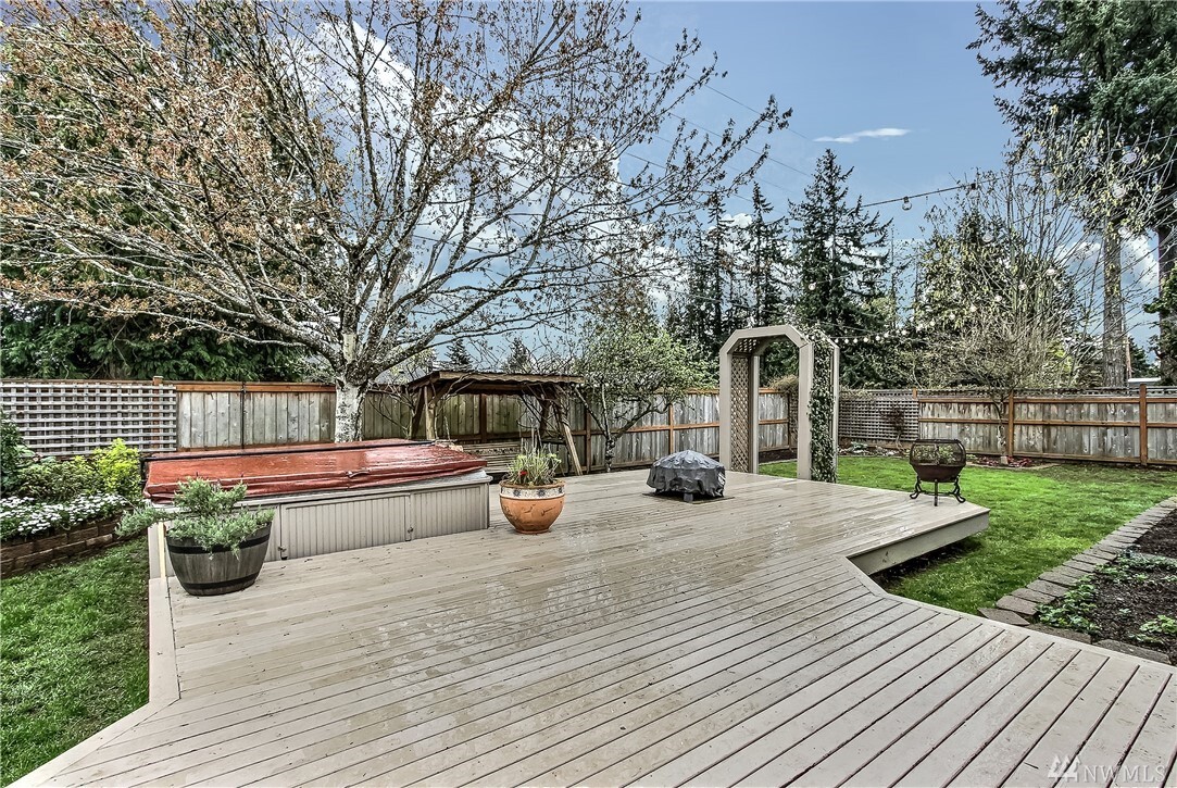 Property Photo: 31512 115th Place SE WA 98092