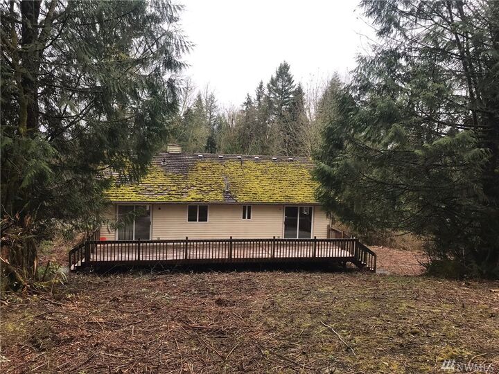 Property Photo: 10210 149th Ave NE WA 98252