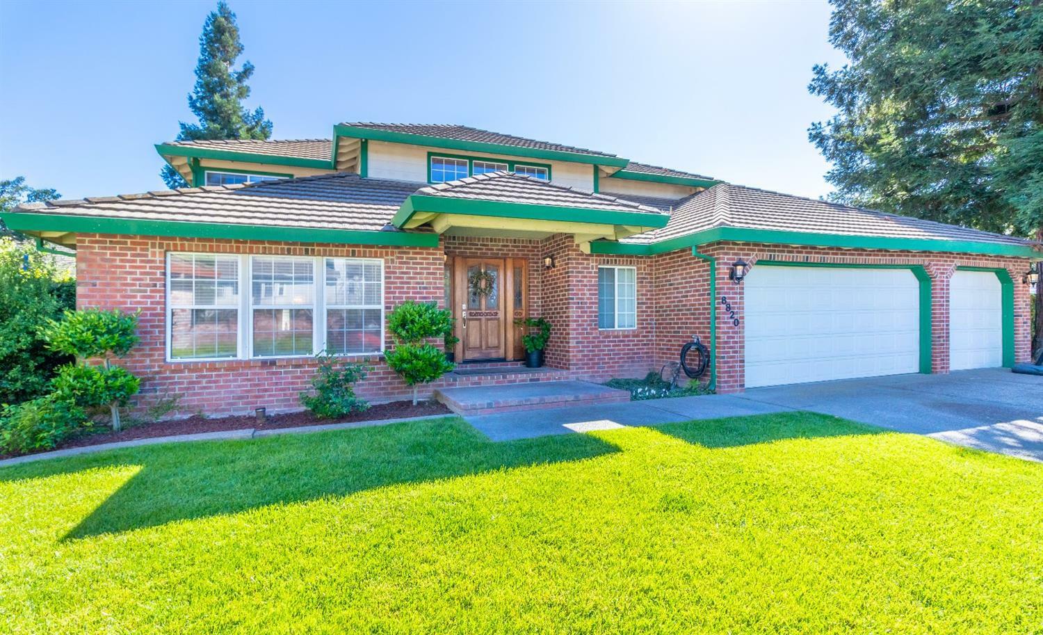 Property Photo:  8820 San Badger Way  CA 95624 