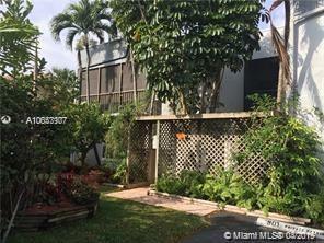 Property Photo:  2738 S University Dr 15B  FL 33328 