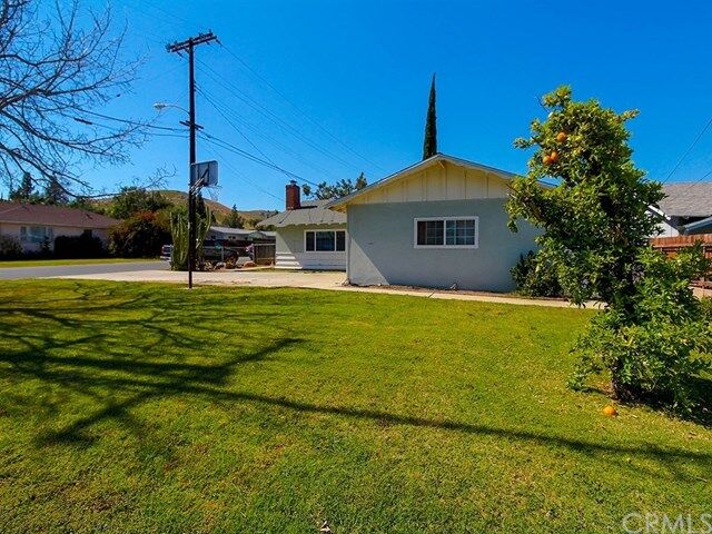 Property Photo:  11151 Gramercy Place  CA 92505 
