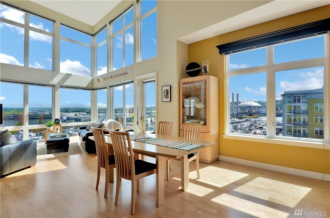 Property Photo: 1705 Dock St 508 WA 98402
