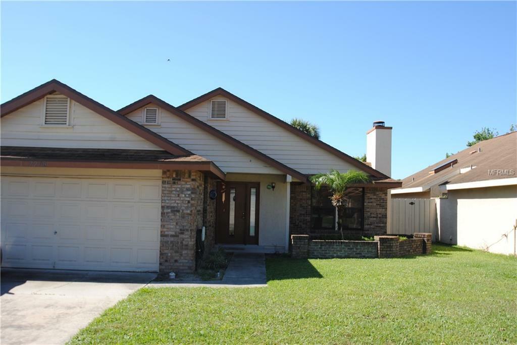 Property Photo:  7208 Spring Villas Circle  FL 32819 