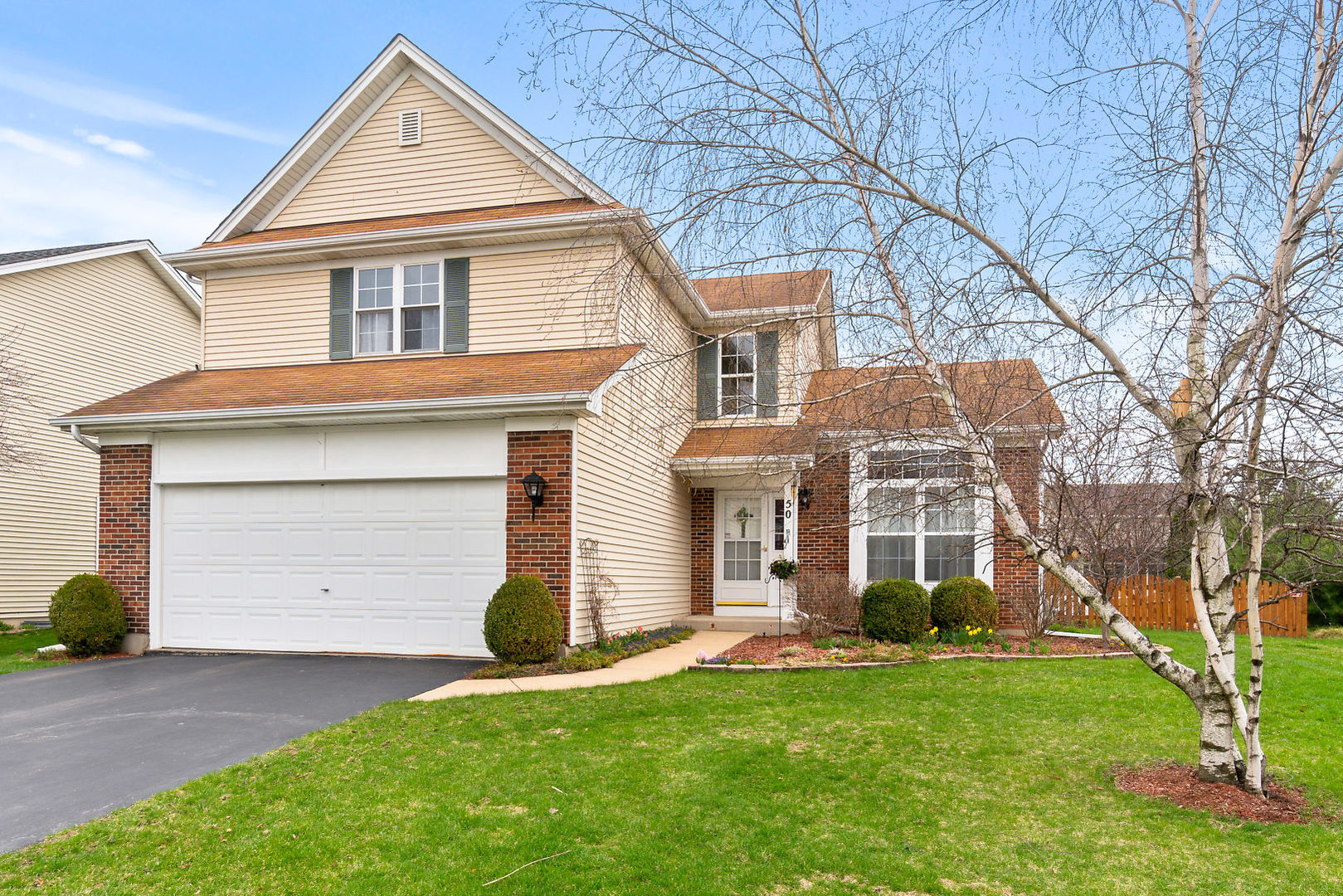 Property Photo: 50 Raven Drive IL 60506