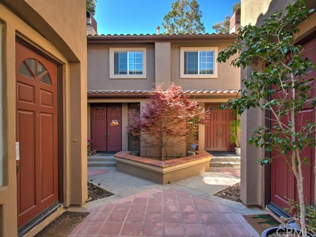 Property Photo: 21 Pasto Rico CA 92688
