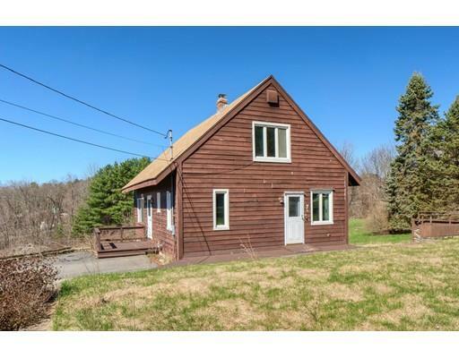 Property Photo:  7 Ellis Rd  MA 01550 