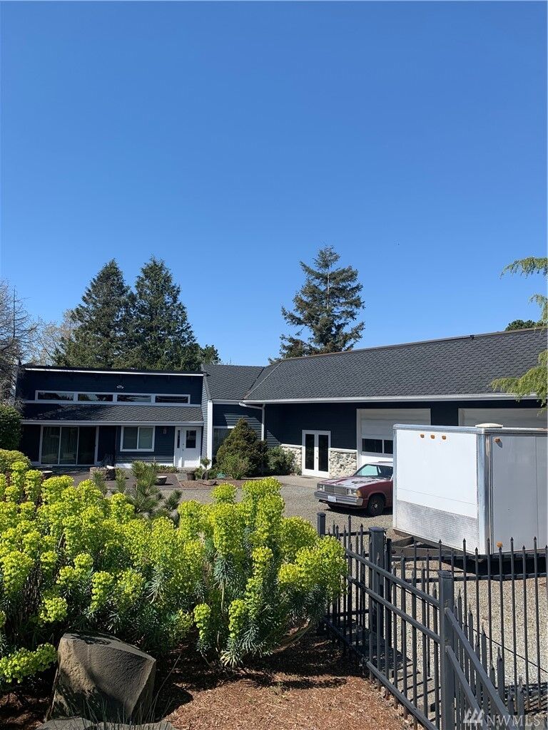 Property Photo: 5499 Haida Wy WA 98230