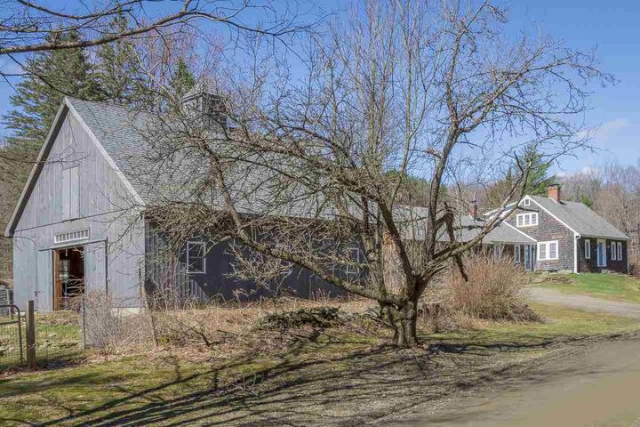 Property Photo:  81 Old Settlers Road  NH 03602 