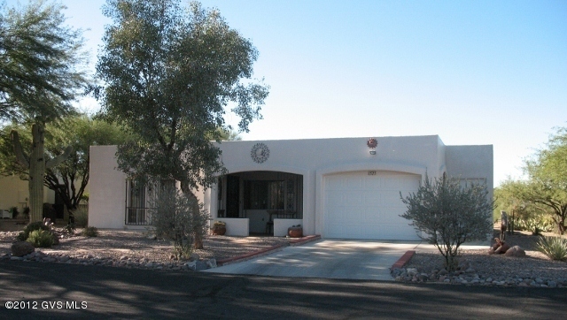 Property Photo:  1525 N Paseo Del Cervato  AZ 85614 