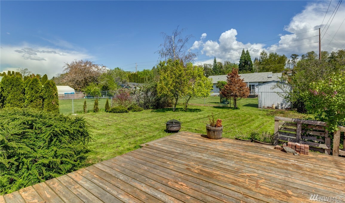 Property Photo:  2600 Ontario St  WA 98226 