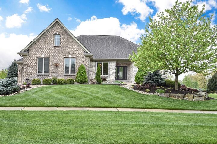 5220 Emerald View Dr  Hamilton Twp OH 45039 photo