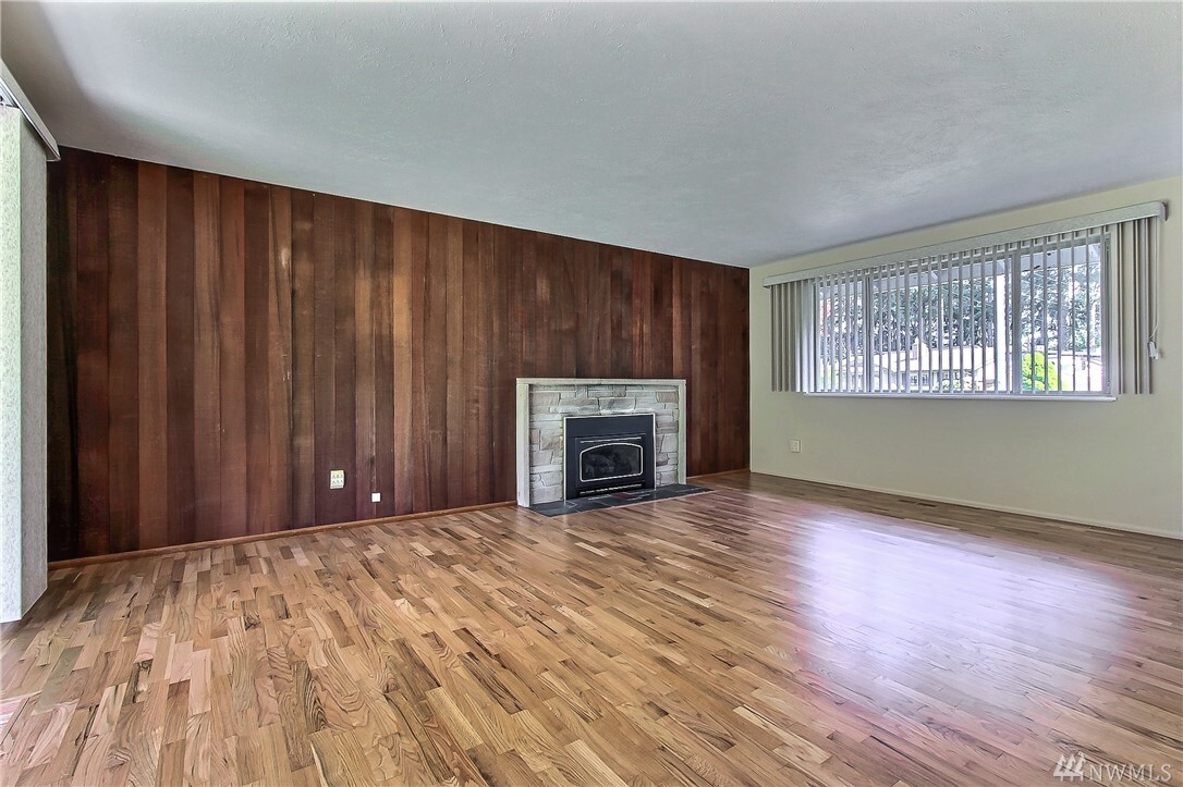 Property Photo: 4111 Beechwood Drive W WA 98466