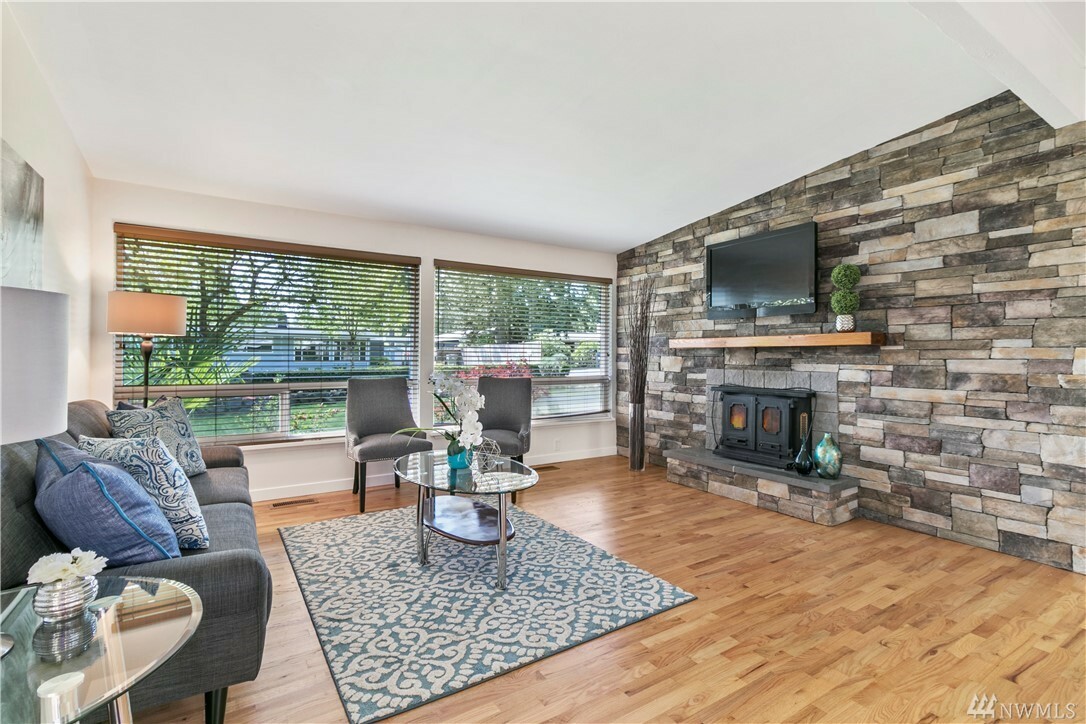 Property Photo: 9026 NE 178th St WA 98011