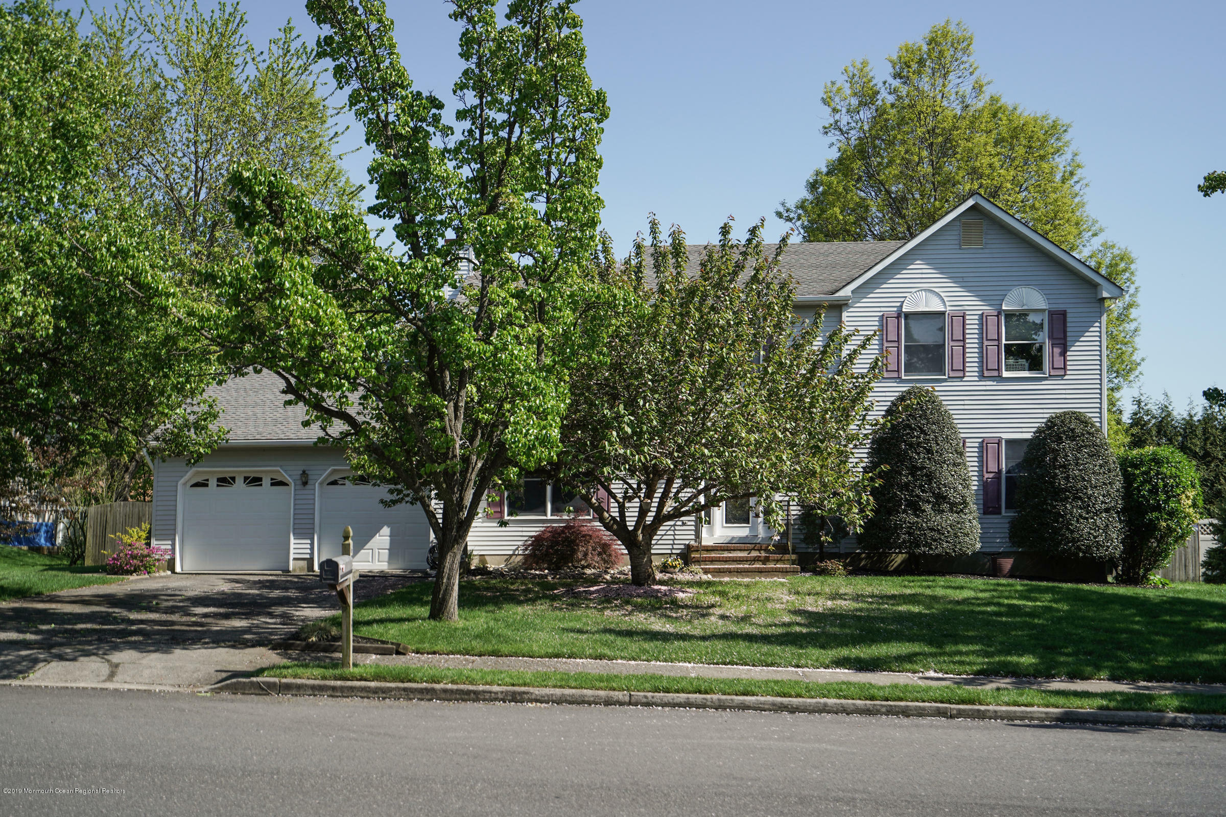Property Photo: 628 Meadow Run NJ 08724