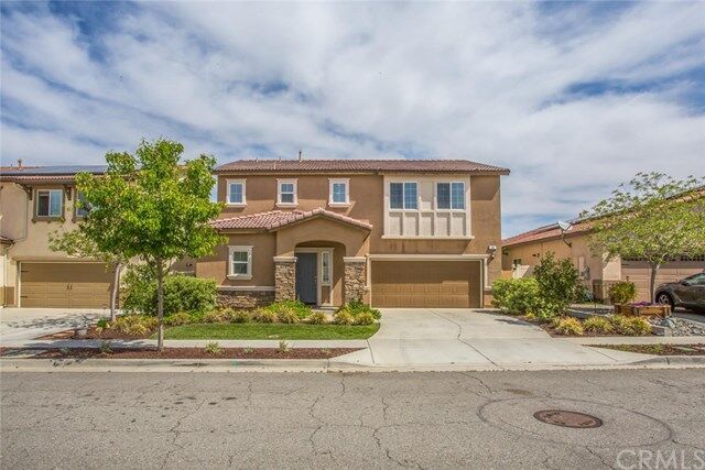 Property Photo: 48 Country Club Drive CA 92320
