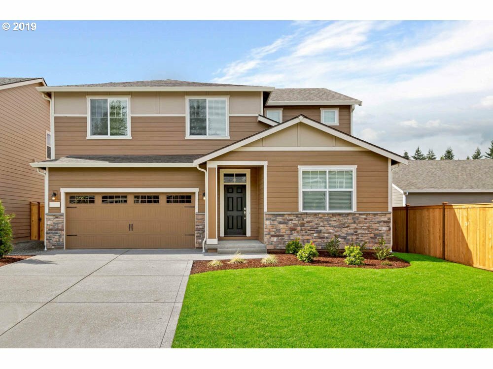 Property Photo:  9208 NE 165th Ave  WA 98682 